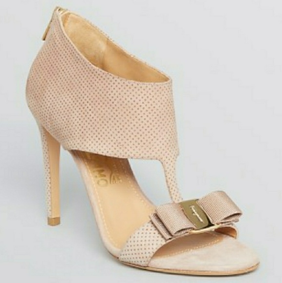Salvatore Ferragamo Shoes - Ferragamo PELLAS suede heels